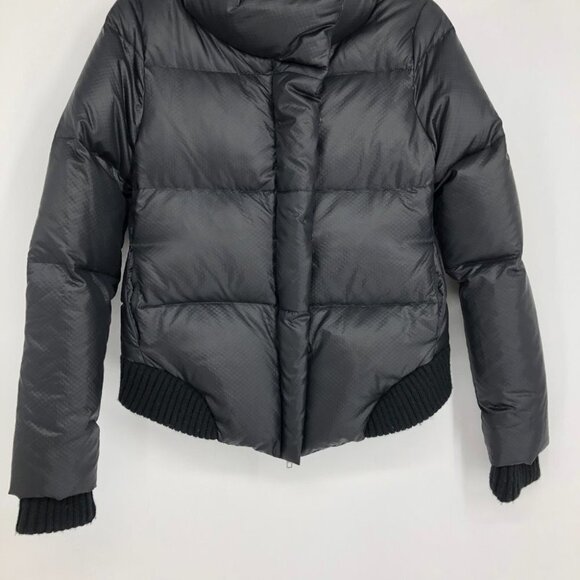 Black Puffer Bomber Jacket size ~Small Zipper front GUC - Picture 4 of 15